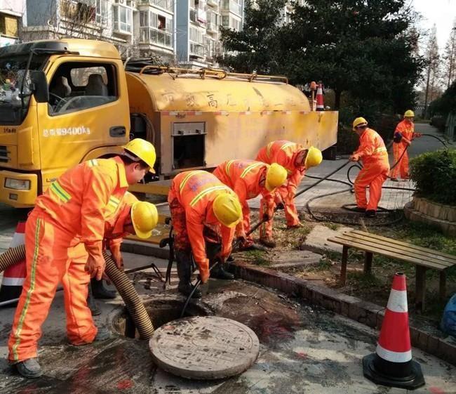 海勃湾市政管道清淤