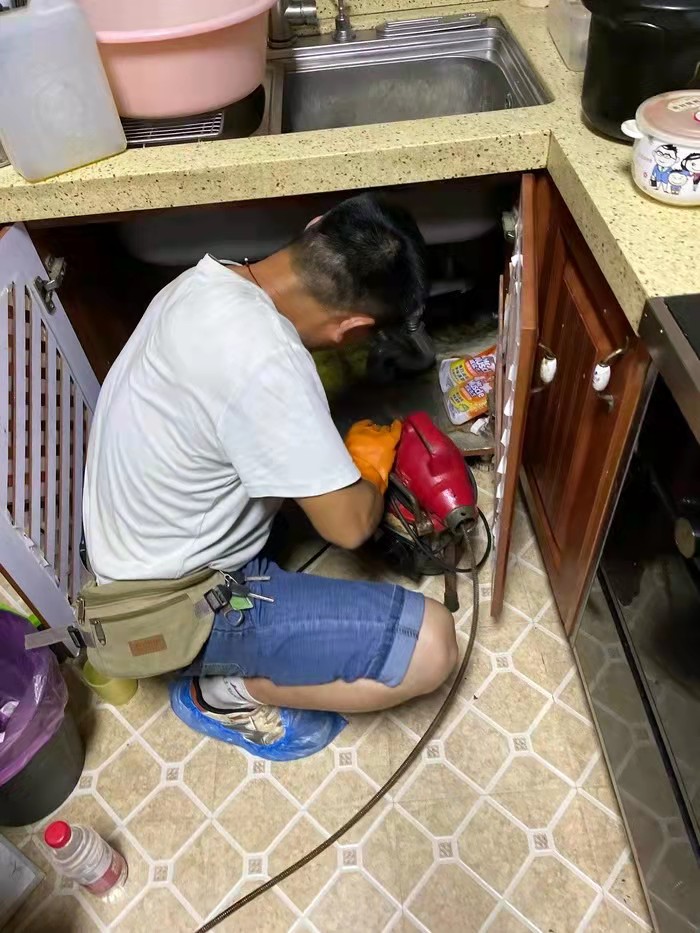 海勃湾通下水道